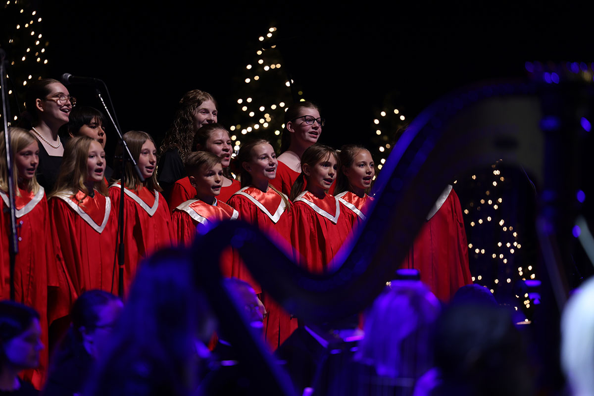 Light & Life Children's Choir performing at Christmas Joy!