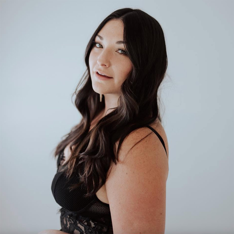 Gina Milne, singer-songwriter